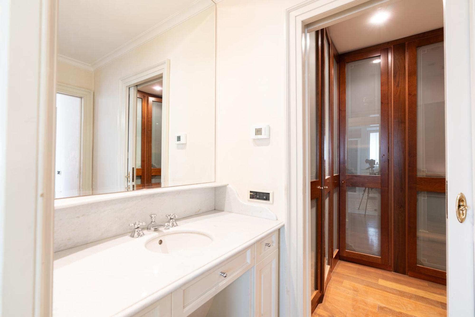 B&B Frida Suite Home Trani Exterior foto